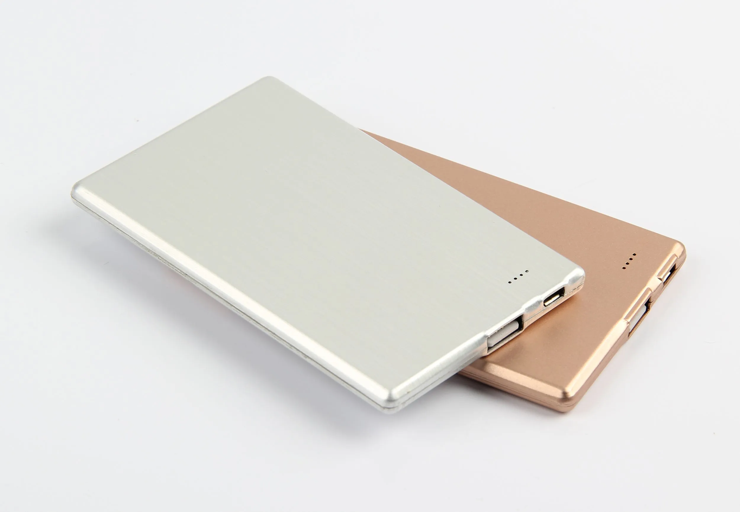 AMS-AK-050 - Sleek Metal power banks (8000 mah)