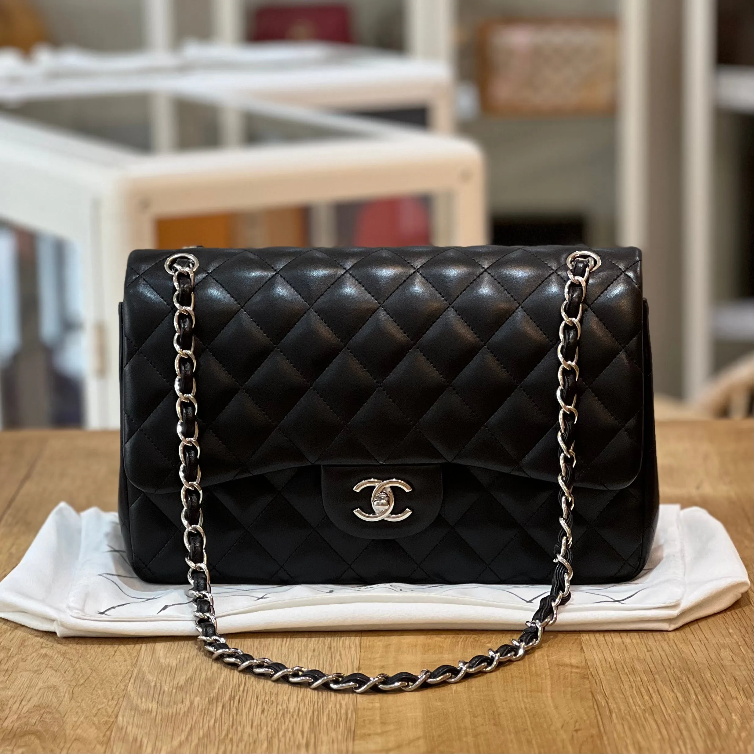 Chanel Jumbo Double Flap