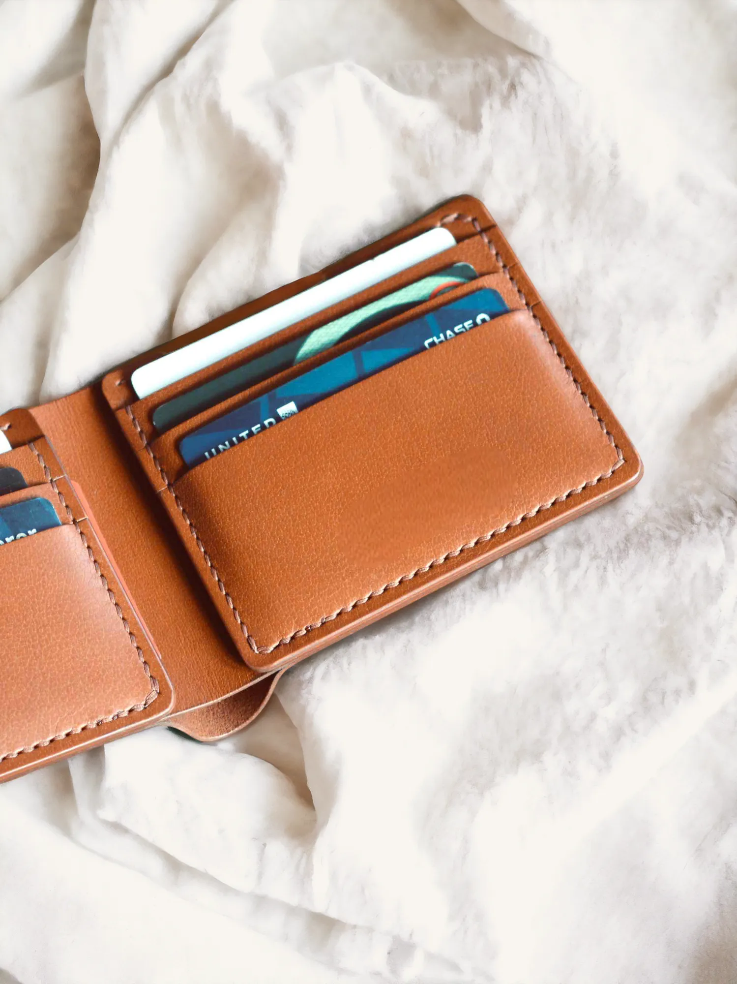 Classic Wallet - Chestnut