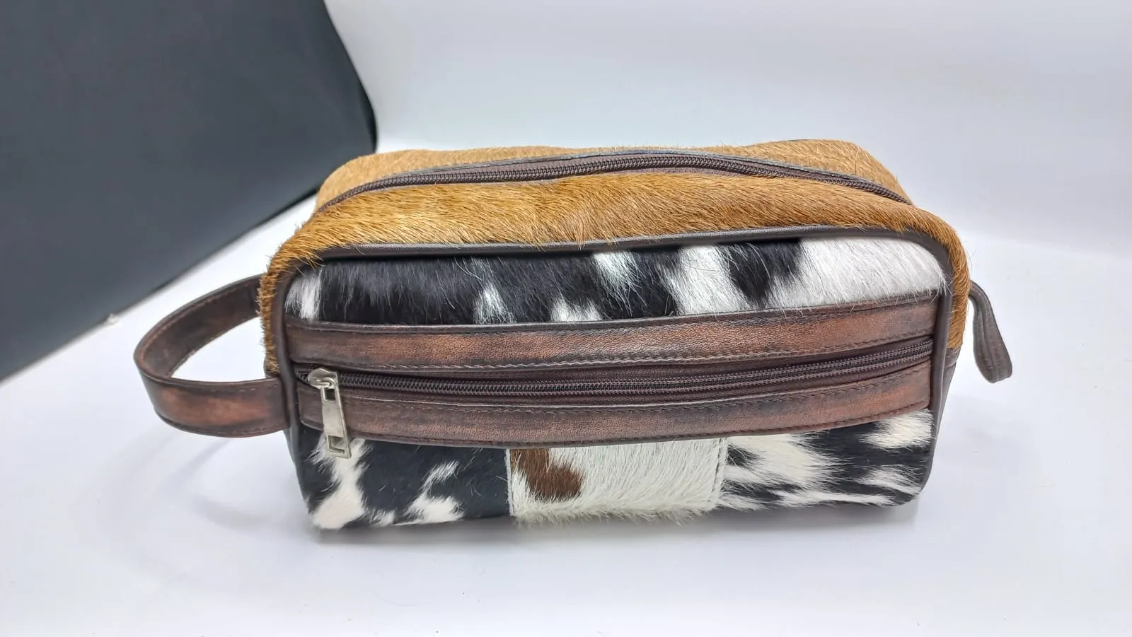 Cowhide Leather Travel Toiletry Bag Zipper Pouch