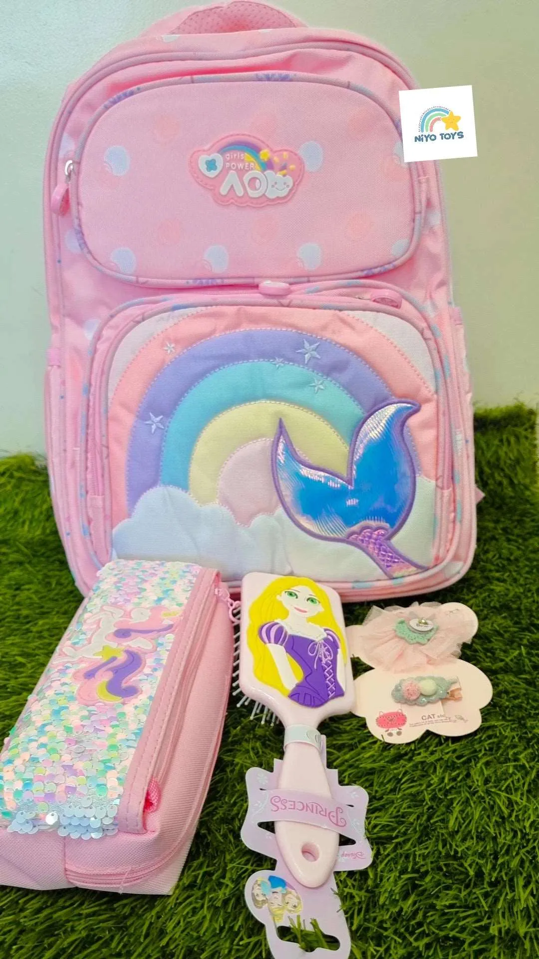 Cute high quality bag pack and accessories