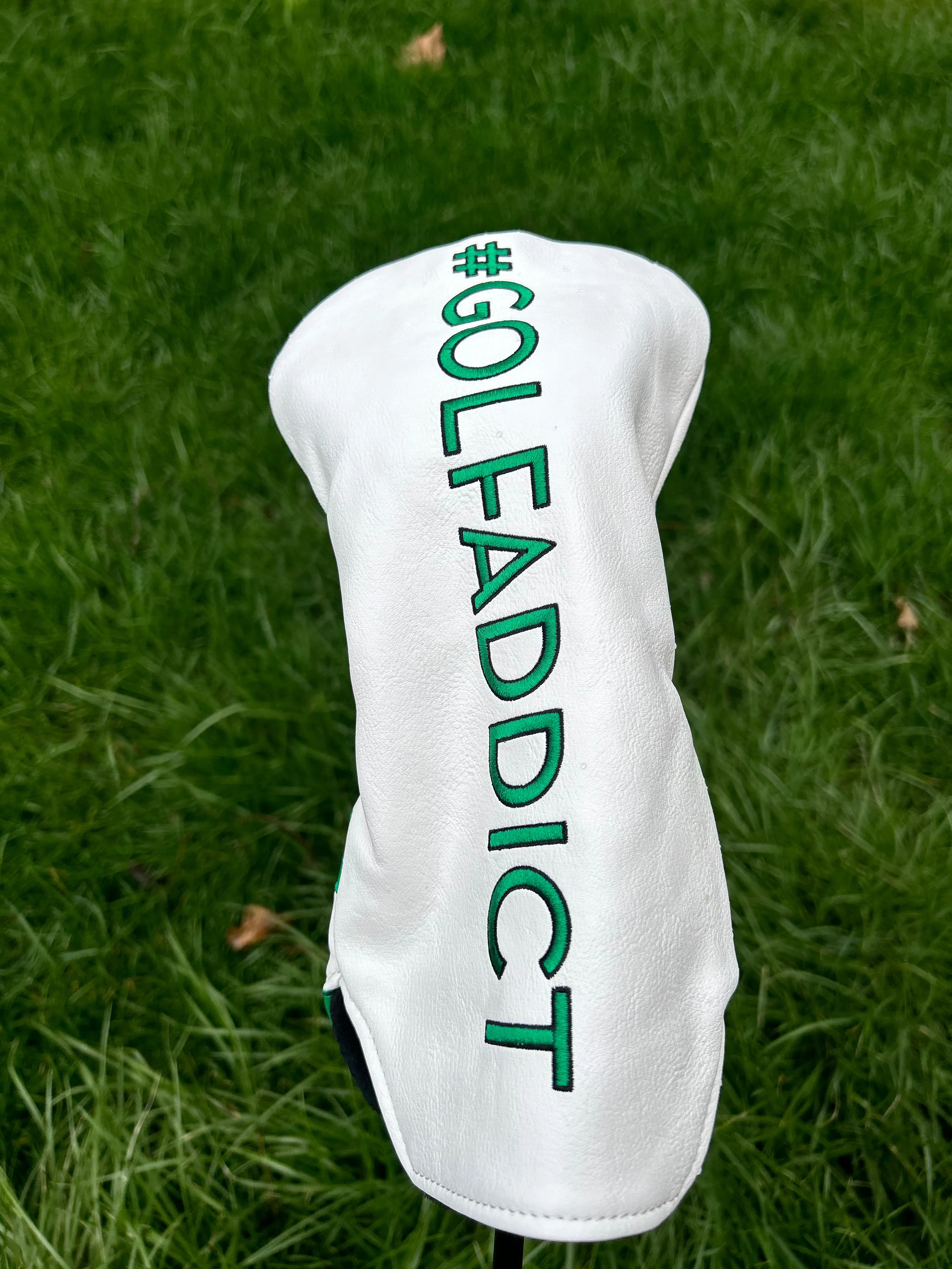 #GOLFADDICT Club Cover