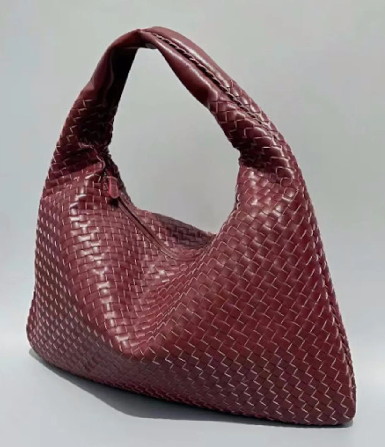 Lamb leather Handmade Woven Hobo B ag