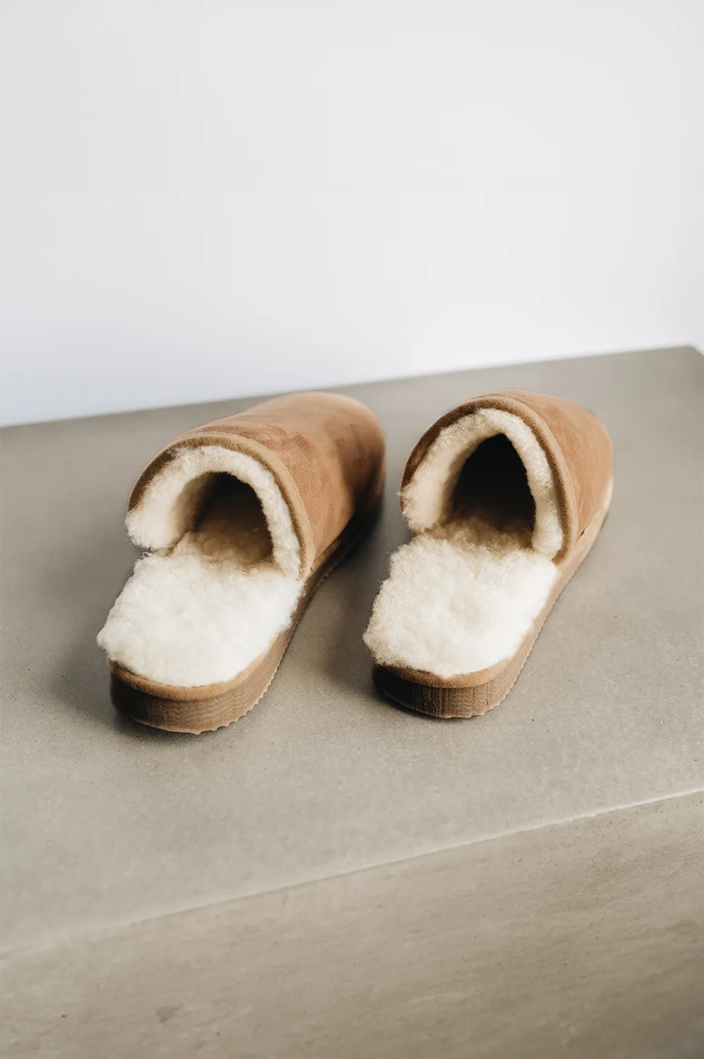 Men's Sheepskin Slip-on Slippers | WALTER