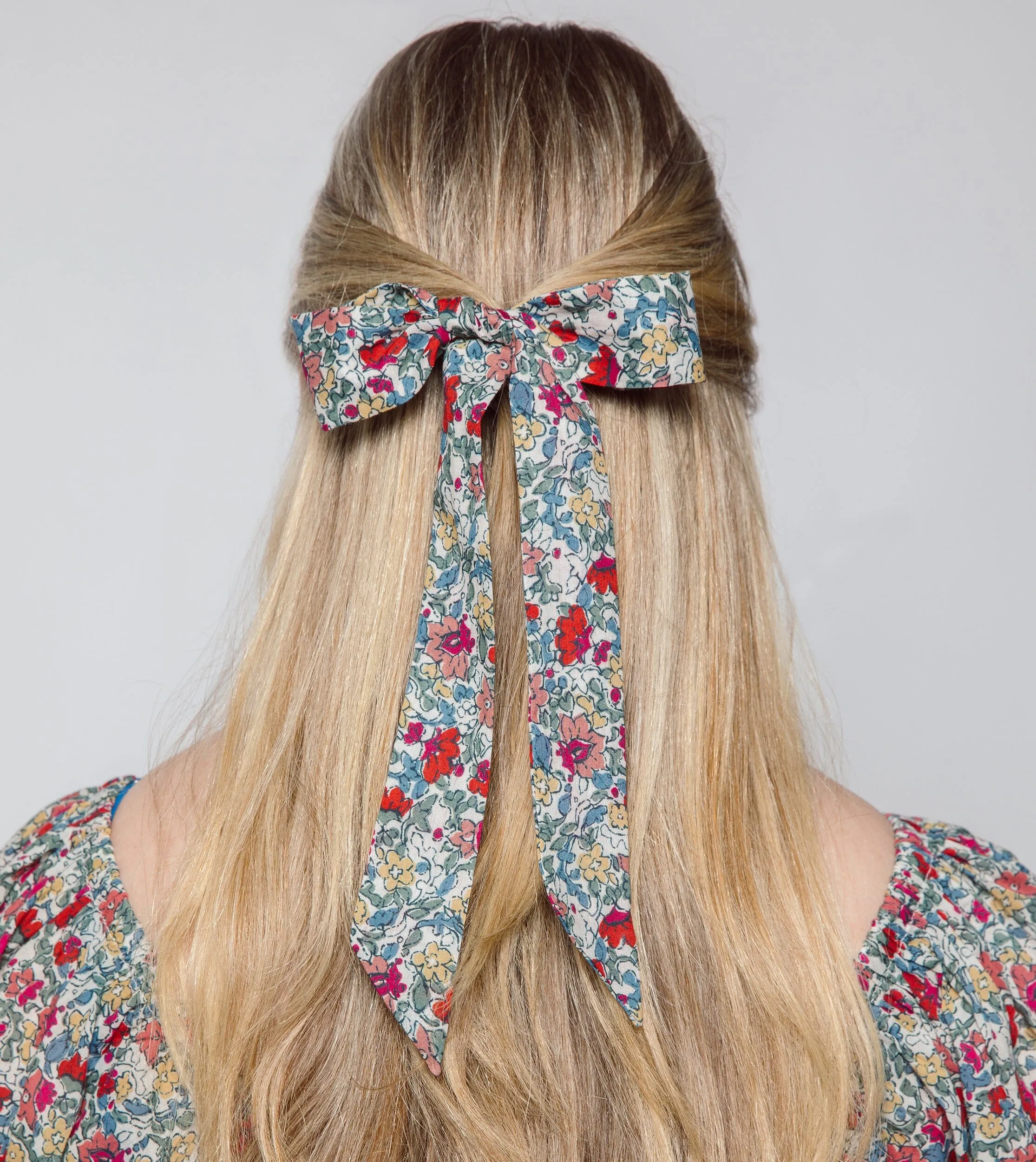 Petrone Floral Ribbon Bow