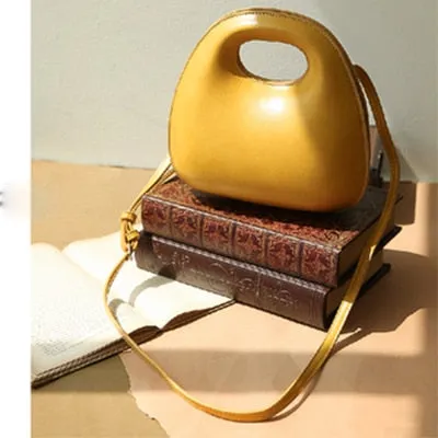 TEEK - Shell Molded Handbag