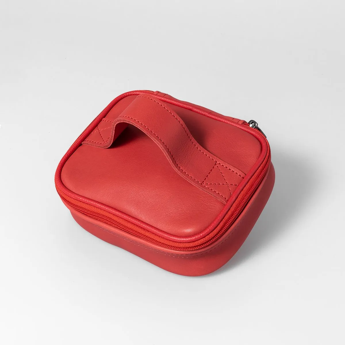 Thandana Leather Single Toiletry Case