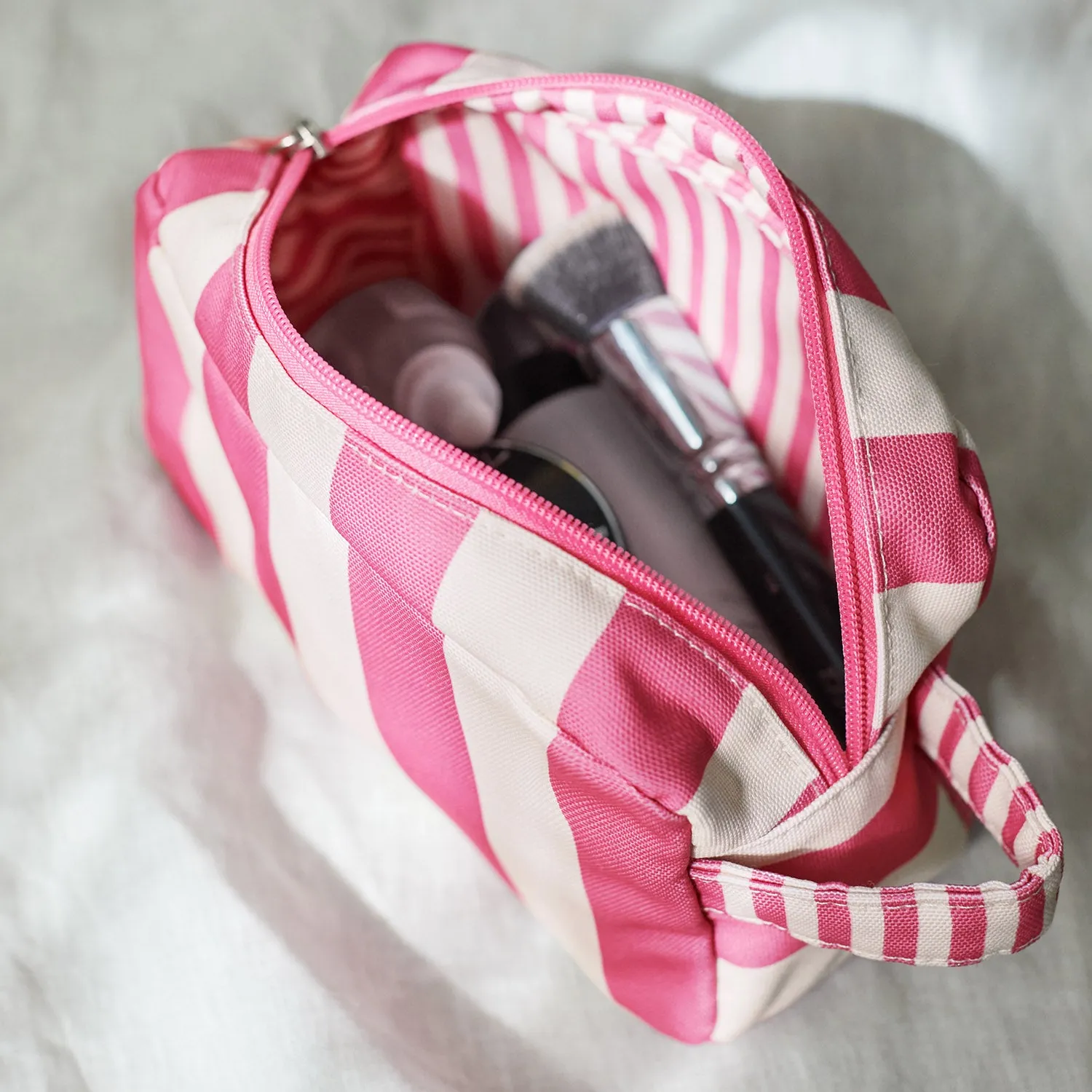 Toiletry Bag - Phi Phi Pink