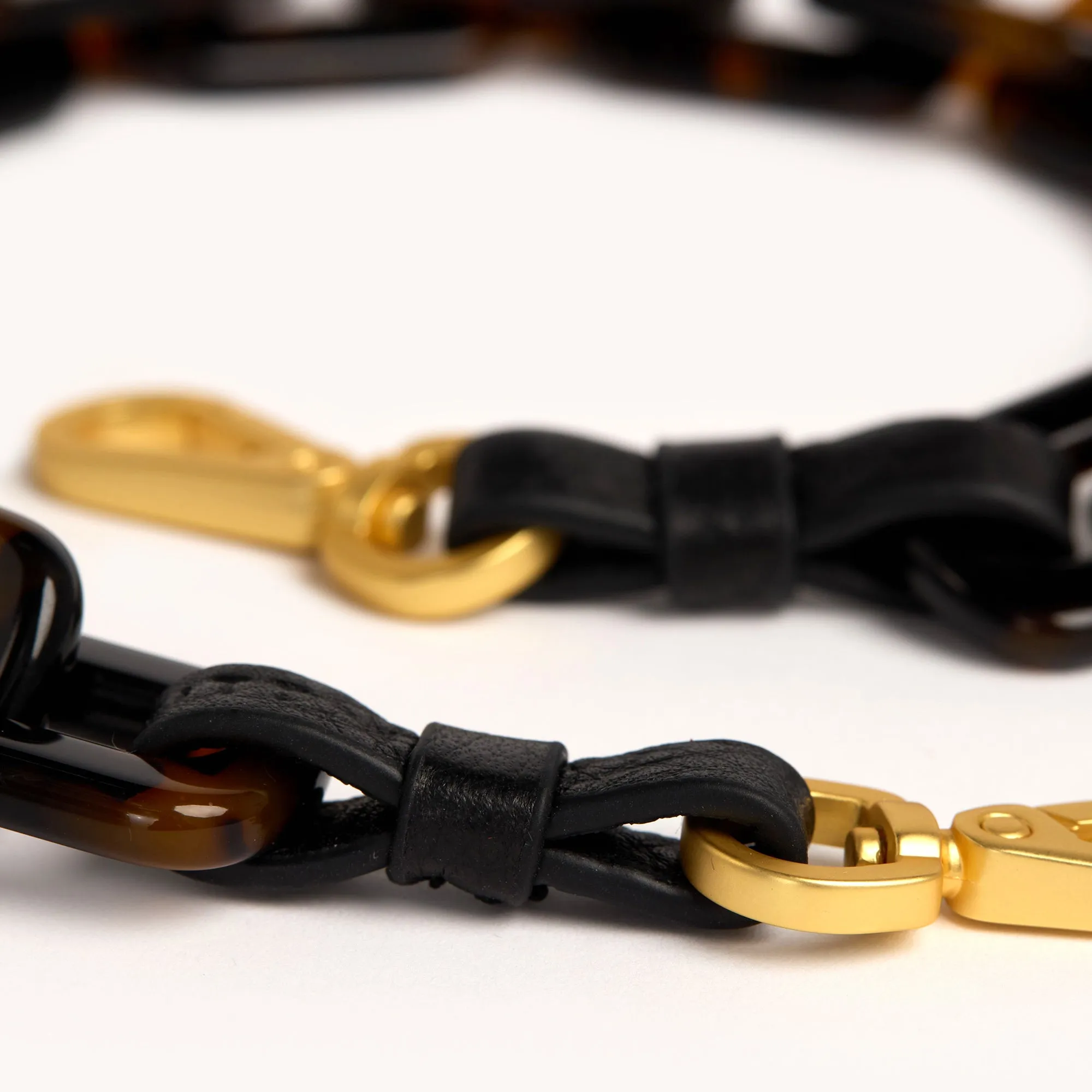 Tortoise Shell Shoulder Strap | Black/Brushed Gold