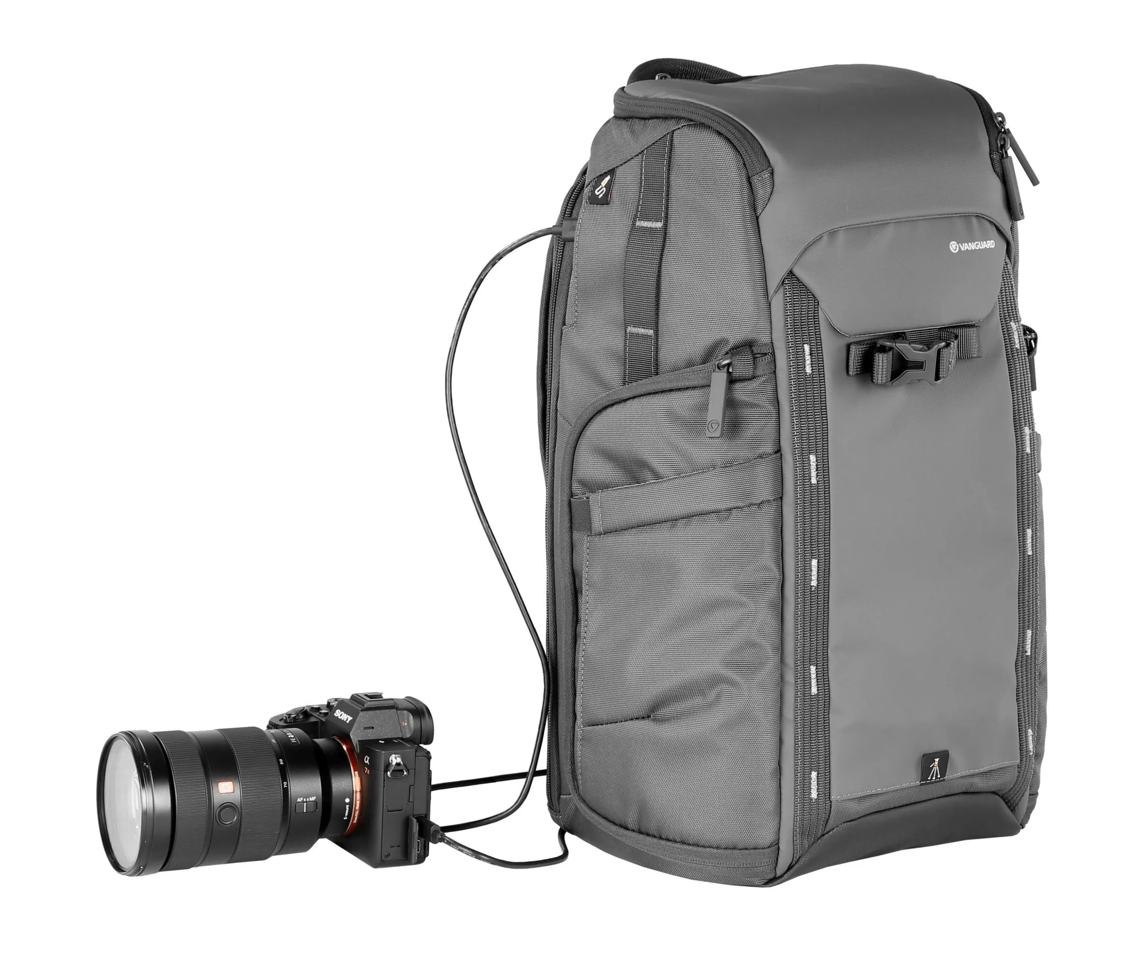 VEO Adaptor R44 Black Camera Backpack w/ USB Port - Rear Access