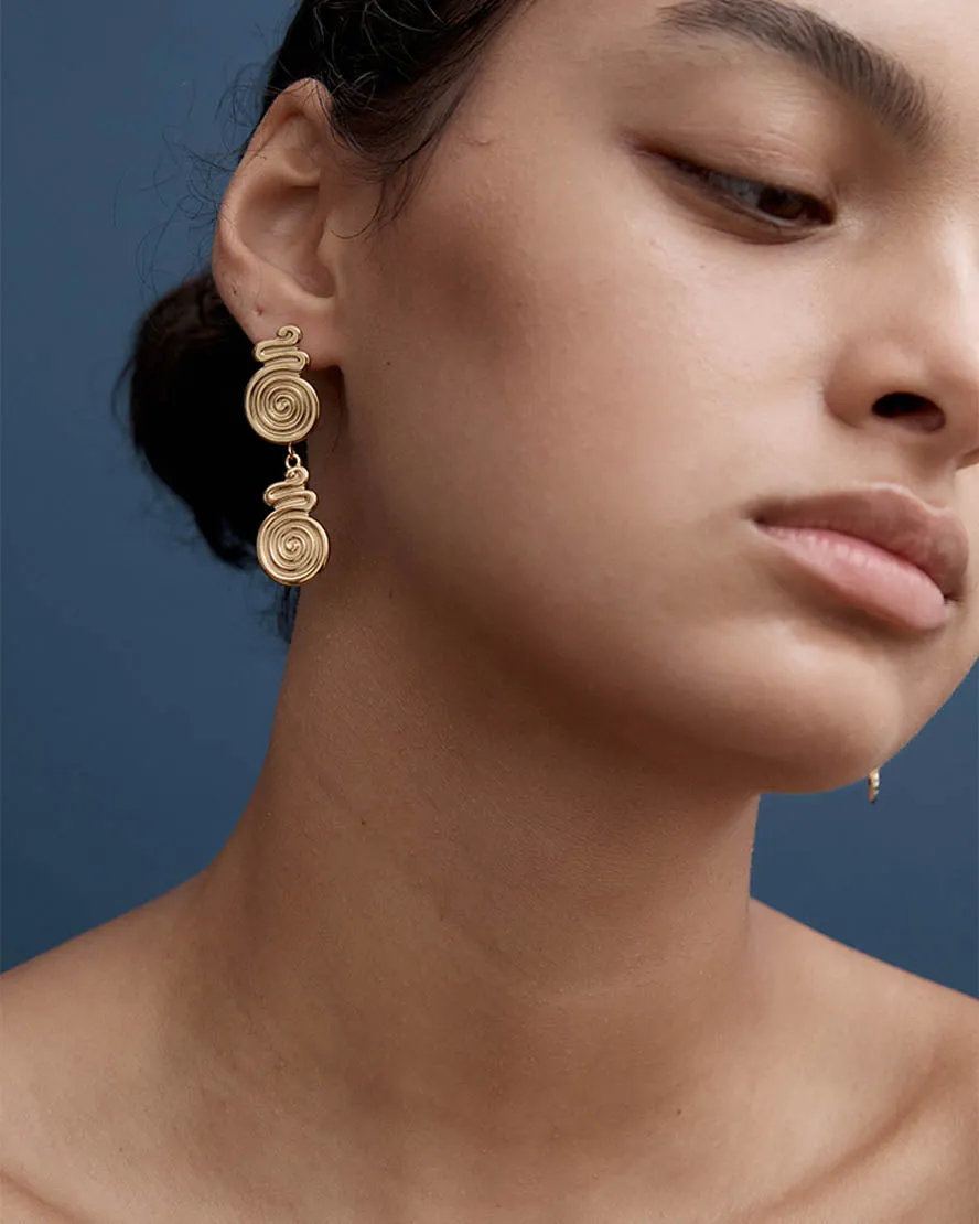 Wesley Earrings in Gold